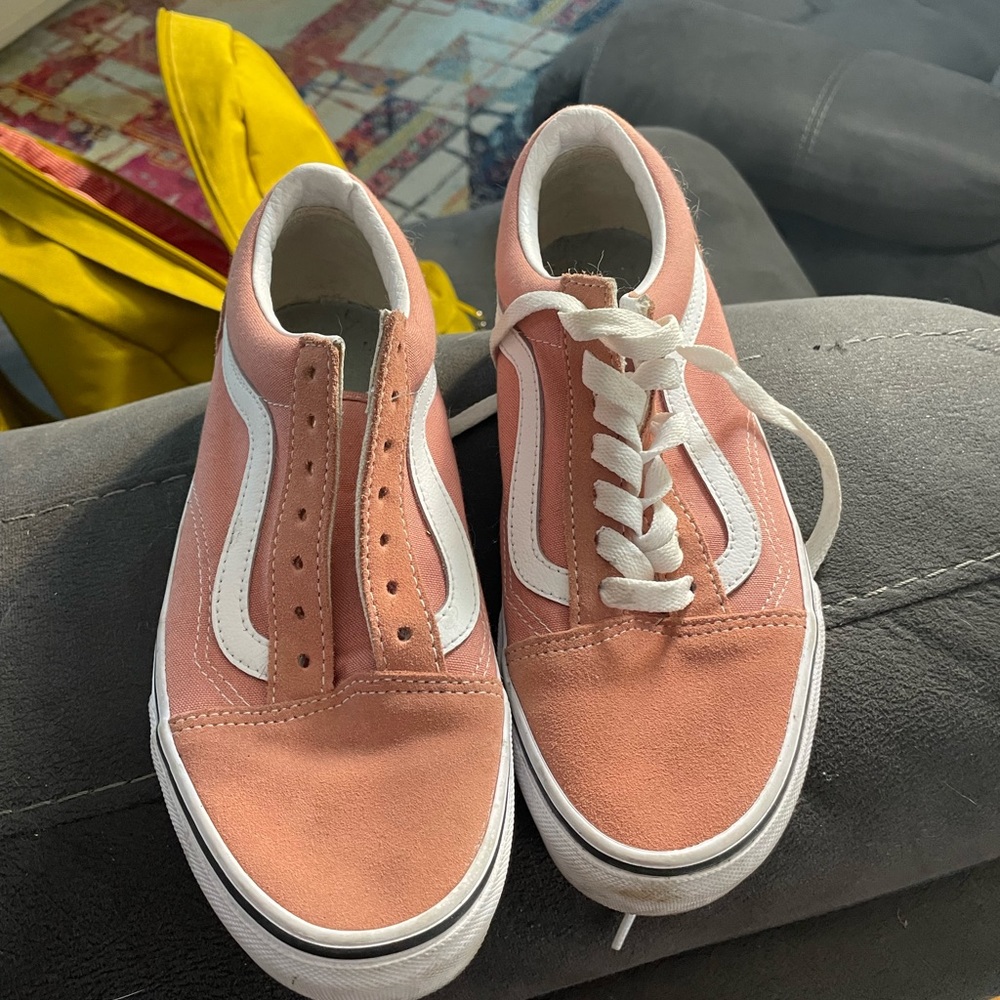 Cute coral vans women’s 6.5